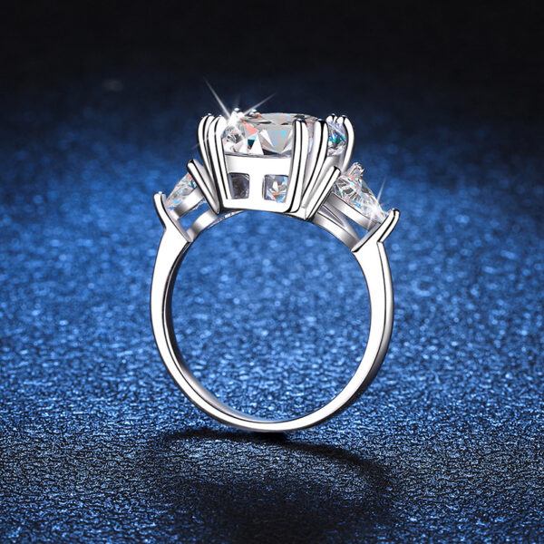 5 carat moissanite pigeon egg ring - Image 2